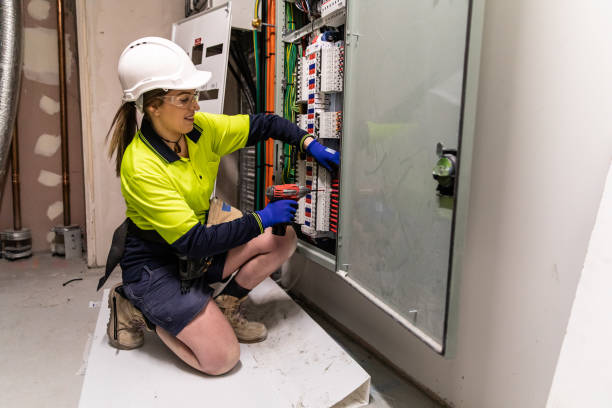 Best Affordable Emergency Electrician  in Hamilton, AL